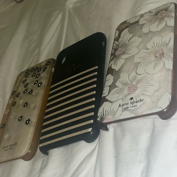 3 Kate Spade Phone Cases - Picture 5 of 15